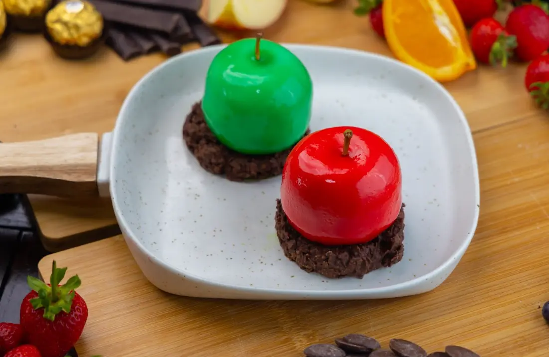 Apple Mousse Cake